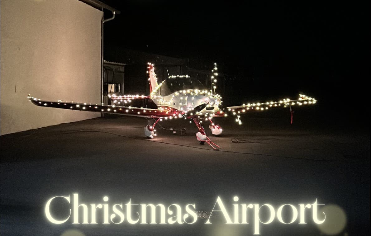 Christmas Airport