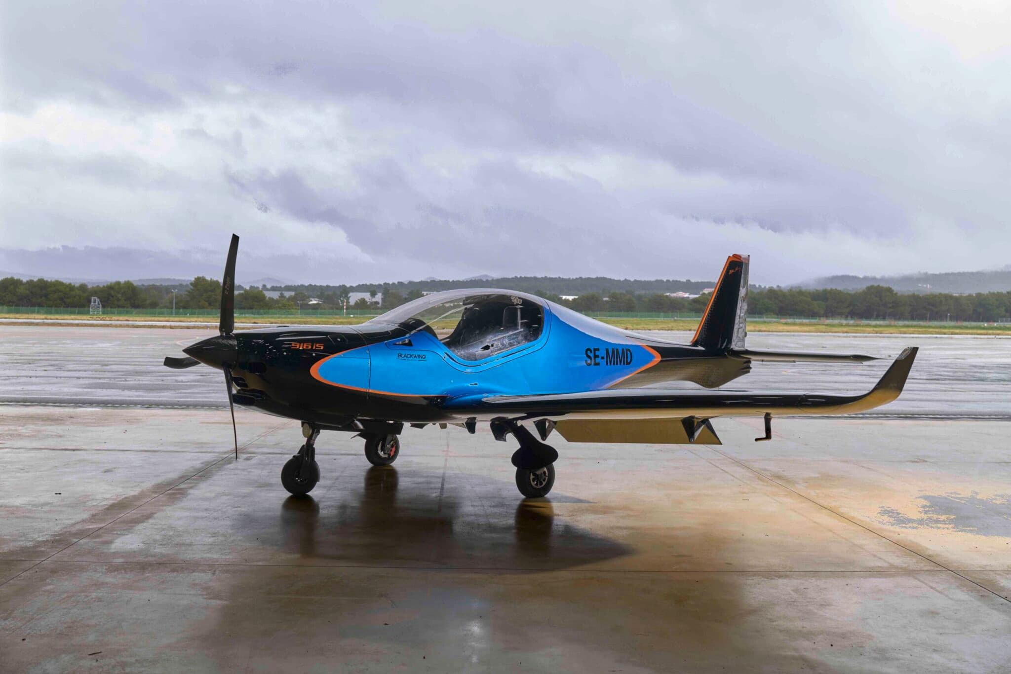 BLACKWING Mittsommer Fly-in